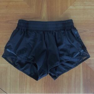 Black 2.5" Hotty Hot Shorts Size 4